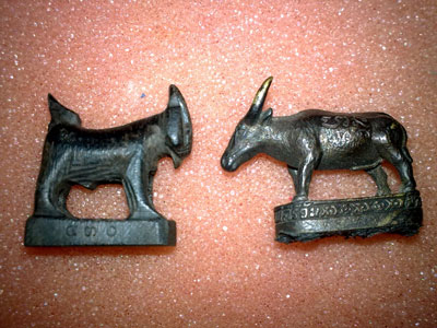 แพะหลวงพ่อสินรุ่นแรกและควายะนุหลวงปู่โทนรุ่นแรก