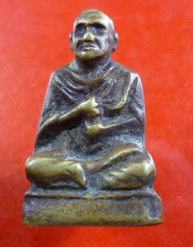 รบกวนดูรูปหล่อสมเด็จโตด้วยครับ ดีไหมครับ