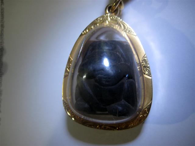 ถามผู้รู้ใครรู้จักองค์พระในรูปบ้างครับ