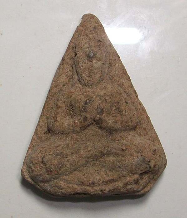 ผงหลวงพ่อลีแท้ไหมครับ