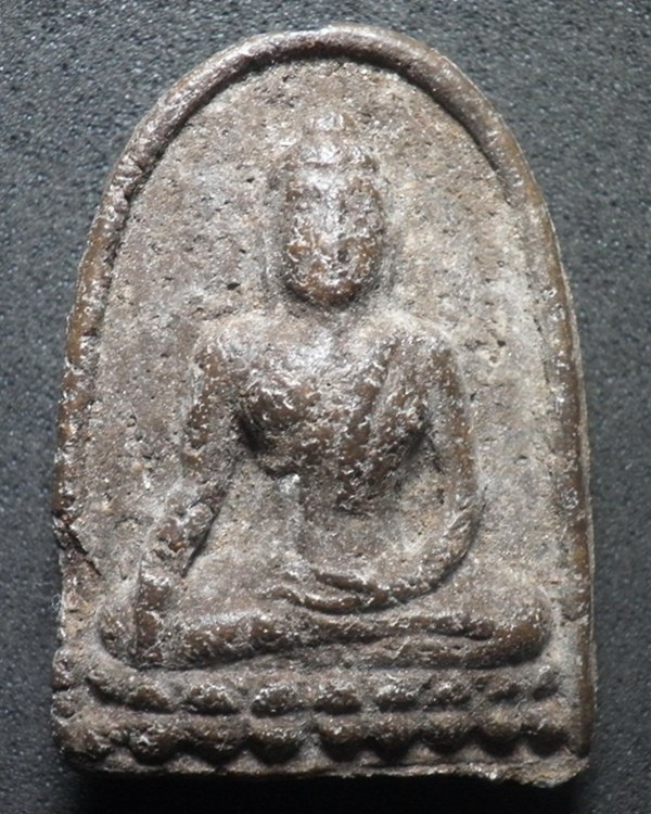 ขอเรียนผู้รู้ช่วยดูครับเป็นพระที่ไหน