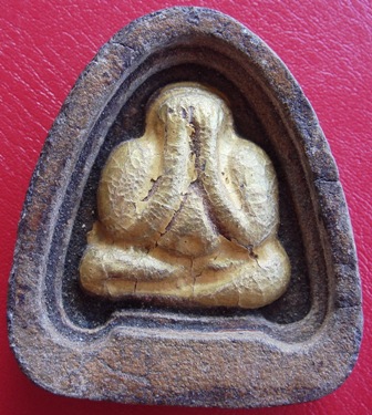 พระปิดตาจัมโบ้หลวงปู่เฮี้ยงครับ