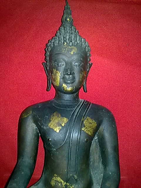 รบกวนช่วยดู พระบูชา หน้าตัก 9 นิ้ว ว่าที่ไหนครับแท้ไหม ราคา อยู่ที่เท่าไหร่ครับ ขอบคุณครับ