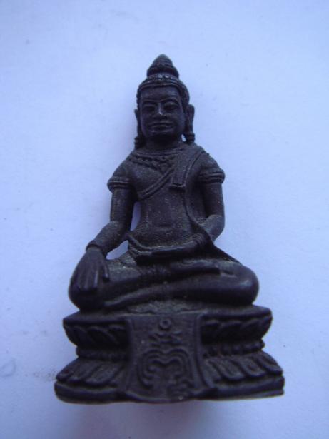 สอบถามพระ รูปหล่อ ครับ