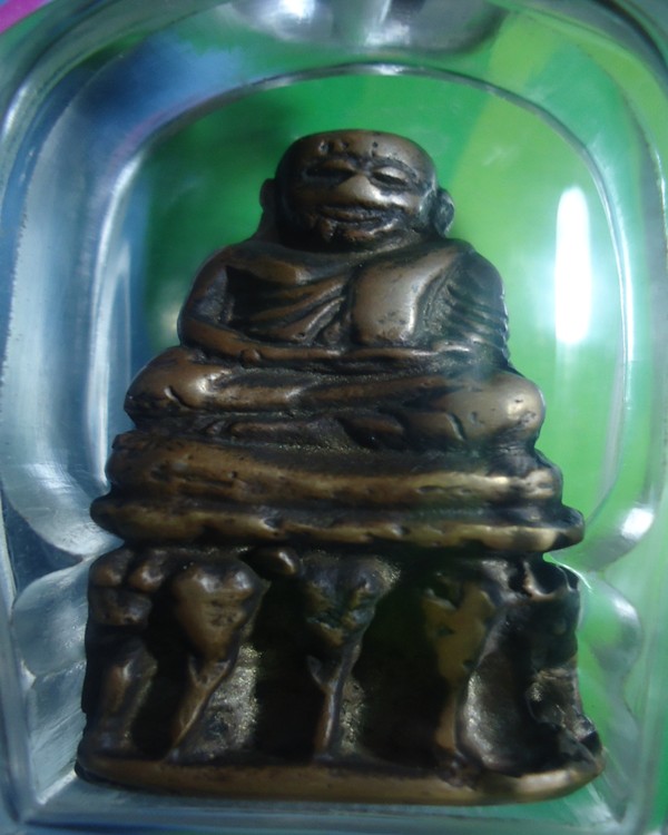 หลวงพ่อเงิน แบบนี้มีไหม