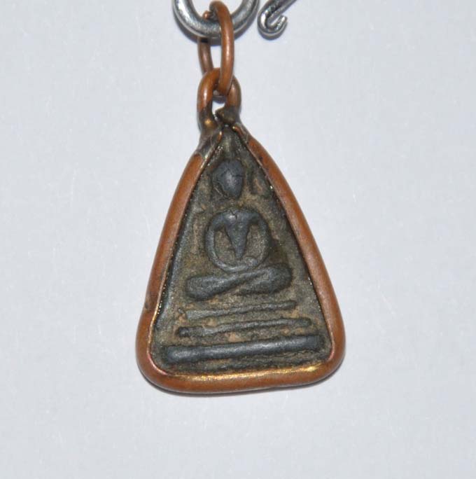 รบกวนช่วยดูพระองค์นี้ให้หน่อยครับ