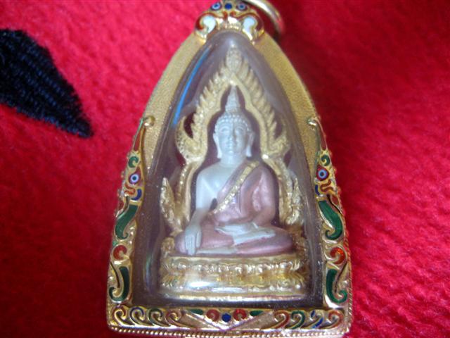 สอบถามผู้รู้เกี่ยวกับพระ 2 องค์ ในรูป