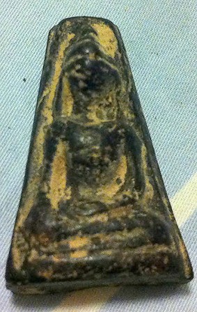 ฝากพี่ๆช่วยดูทีครับ ผงสุพรรณแท้มั้ยครับ