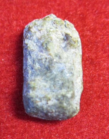 พระเม็ดข้าวเม่าพิจิตรหรือเปล่าครับ องค์ที่ 2