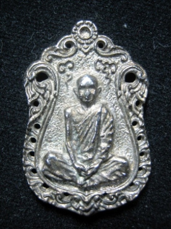 ช่วยดูหลวงพ่อผ่างปี 19 ให้หน่อบครับ