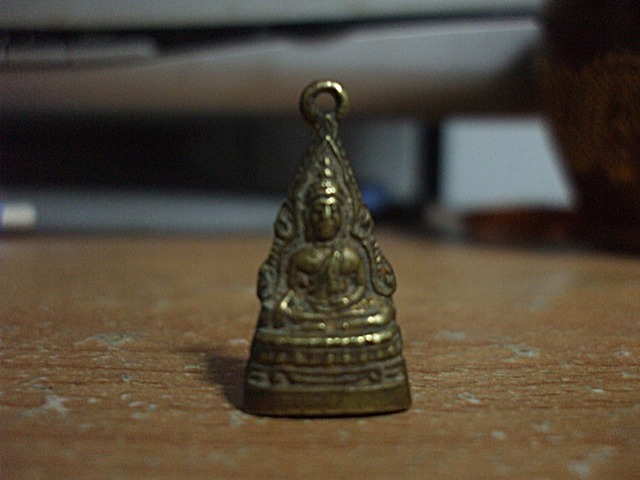 สอบถามพระองค์นี้ด้วยครับ