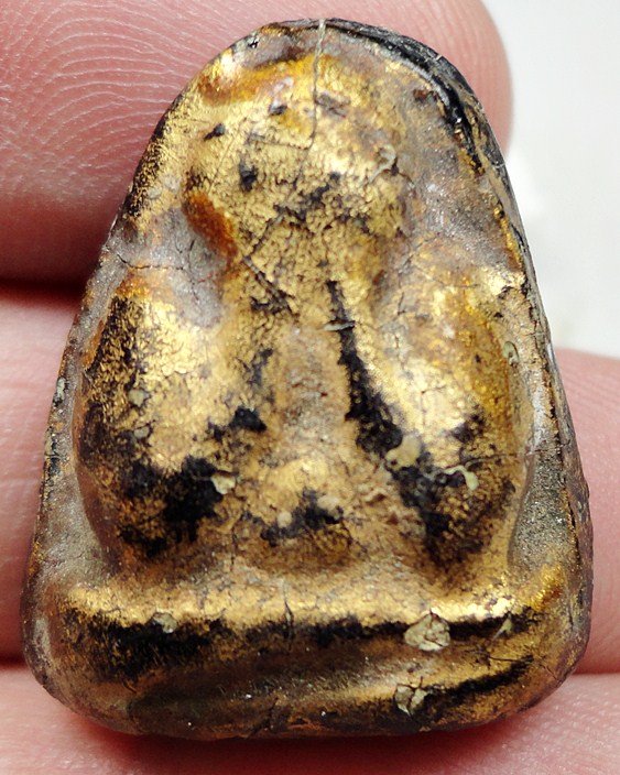 รบกวนดูพระปิดตาองค์นี้ให้ด้วยครับ