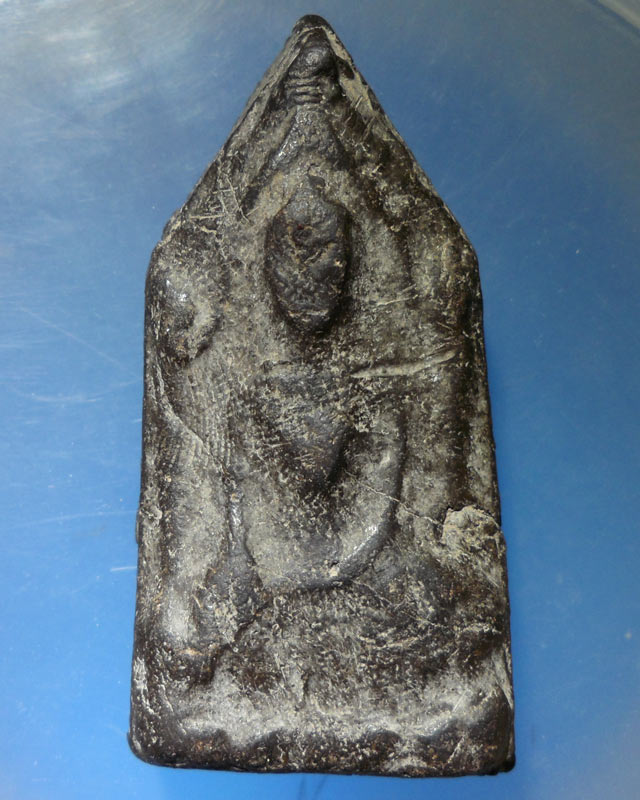 ใช่หลวงพ่อโหน่งไหมครับ