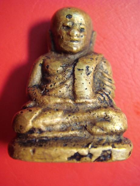 รบกวนช่วย ดู หลวงพ่อเงิน นิยม แท้ไหมครับ