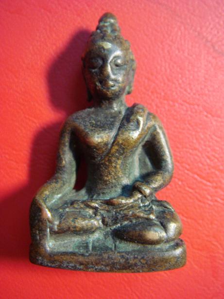 พระเชียงแสน (ถึงยุคไหมครับ) รบกวนครับ