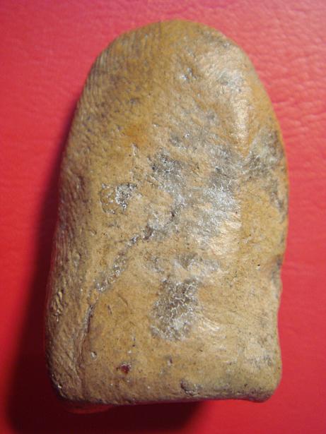 รบกวนช่วยดู พระกรุ แท้ไหมครับ (2 องค์ ) ครับ