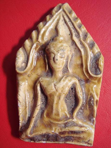 พระขุนแผนเคลือบแชลค ของที่ไหน แท้ไหมครับ