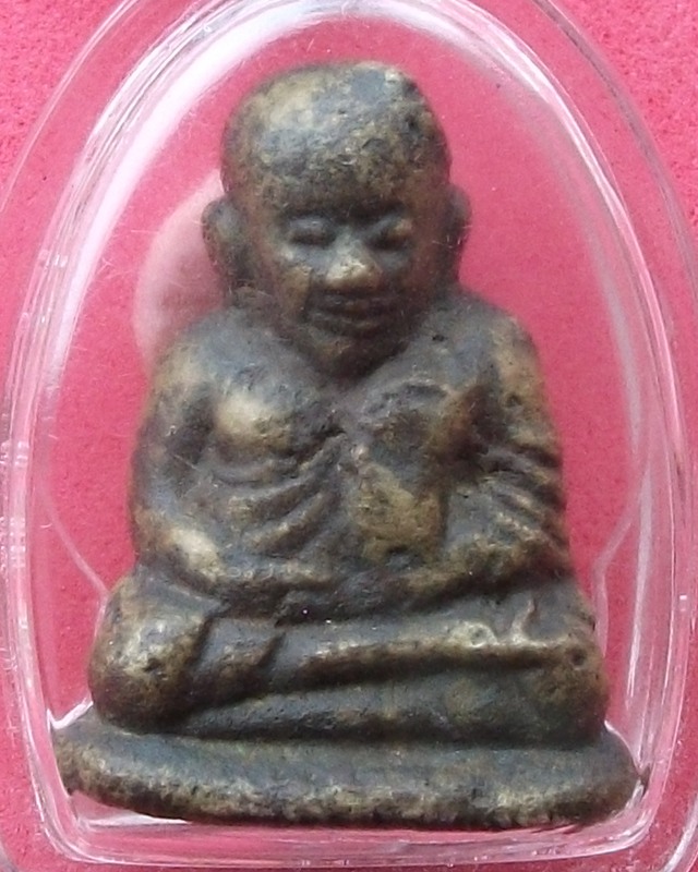 รูปหล่อหลวงพ่อเงิน