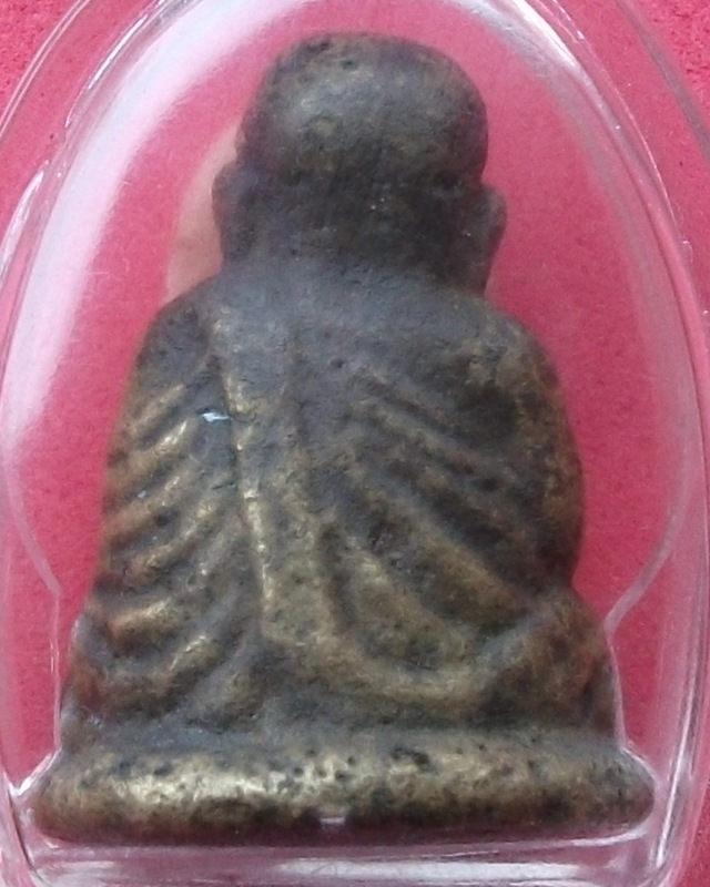 รูปหล่อหลวงพ่อเงิน