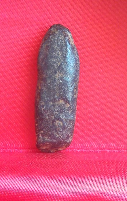 ใช่พระปาง ลีลามัยครับ องค์นี้สีดำ แล้วกรุจากวัดไหนครับ