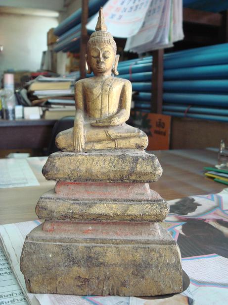 พระบูชา แท้ไหมครับ รบกวนครับ