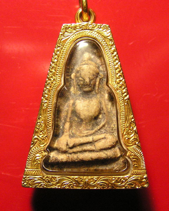 พระผงสุพรรณ รบกวนหน่อยครับ