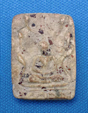 พระผงนาคปรกลงรักน้ำเกลี้ยงเนื้อจัด