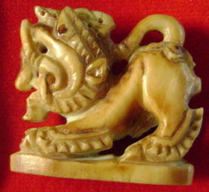 สนใจเช่า คชสีห์งาแกะอาจารย์เฮง 08-71162356