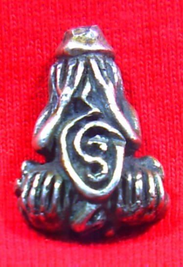 รบกวนสอบถาม พระปิดตาไม่ทราบที่ครับ