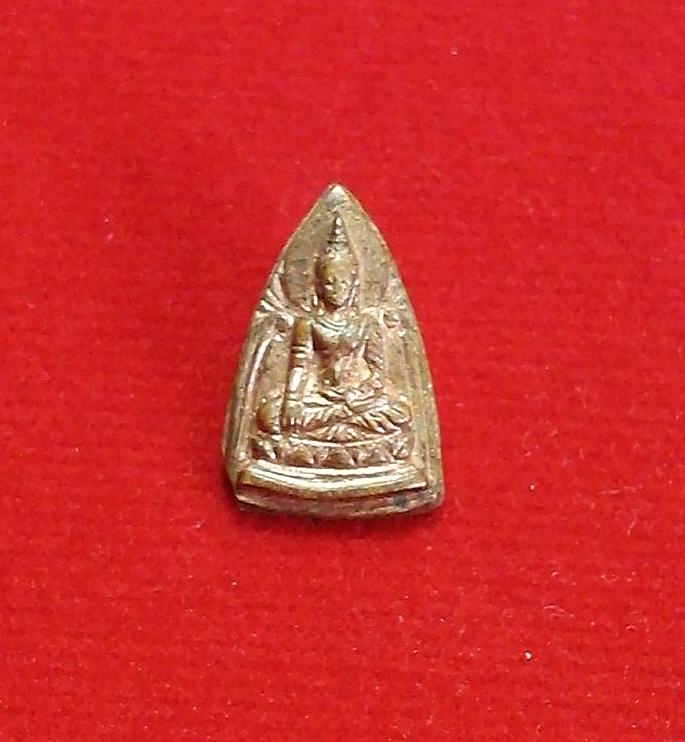 รบกวนสอบถามพระไม่ทราบที่มาครับ จนปัญญาจริงๆครับ ชี้แนะด้วยครับ