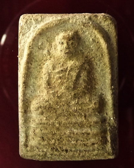 พระผงหลวงพ่อชาลุงให้มา องค์นี้เป็นยังไงบ้างครับ แท้หรือเปล่าครับ