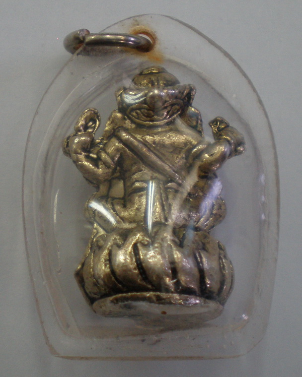 รบกวนช่วยดูด้วยครับ