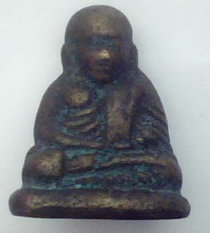 องค์ไหนแท้ องค์ไหนเทียม รบกวนลูกพี่เซียนทั้งหลายช่วยฟันธงให้หน่อยครับ...