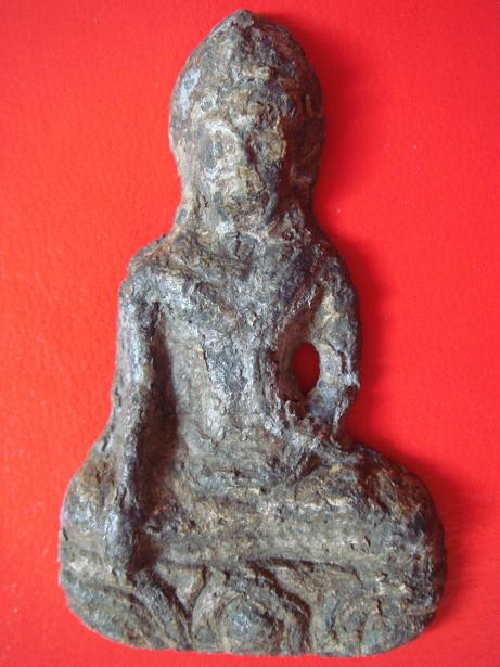 รบกวนช่วยดูพระกรุ ครับ ดีไหมครับ