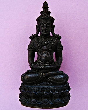 พระกริ่งยอดขุนพล หลวงพ่ออุ้น วัดตาลกง 