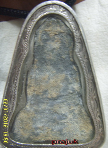 พระร่วงนั่งรบกวนช่วยดูหน่อยครับหรือพระเทิดขนนก