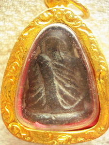 ช่วยดู หลวงพ่อเงิน 2 พิมพ์นี้หน่อยครับ