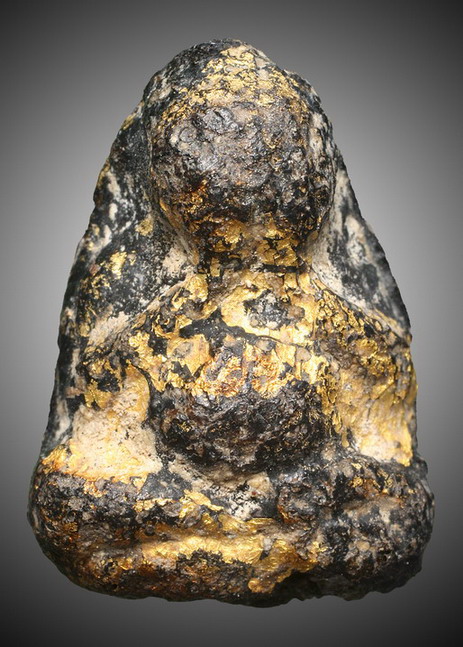 ปิดตาผงคลุกรักองค์นี้ดีไหมครับ