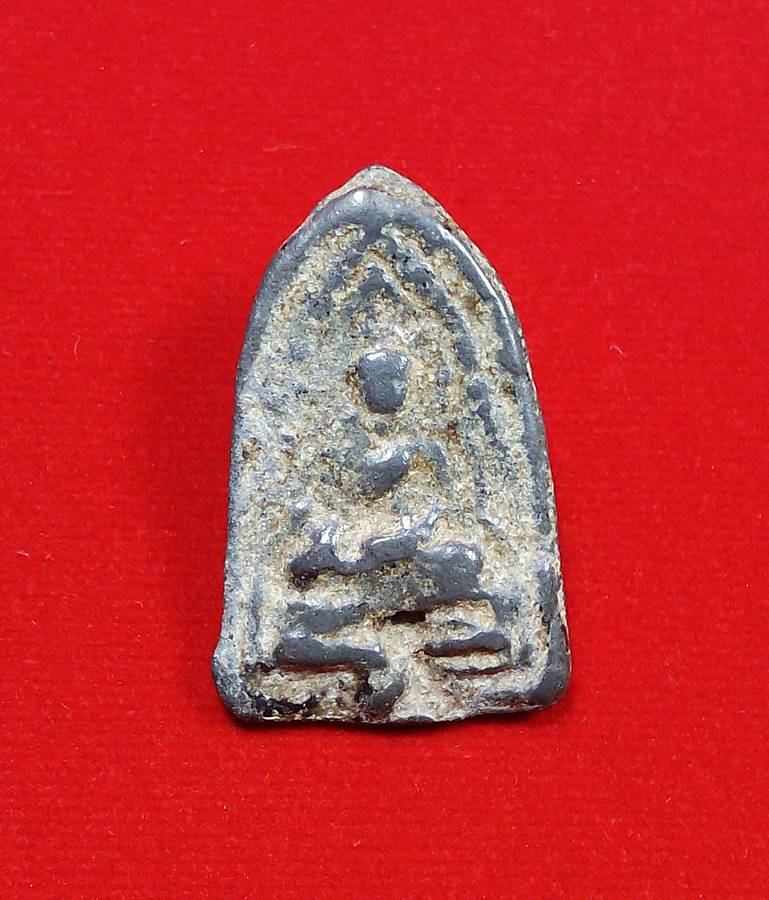 รบกวนสอบถามพระไม่ทราบที่มาครับ   ชี้แนะด้วยครับ