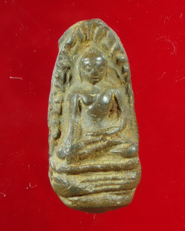 สอบถามพระรอดไม่รู้กรุไหนครับ ครับ