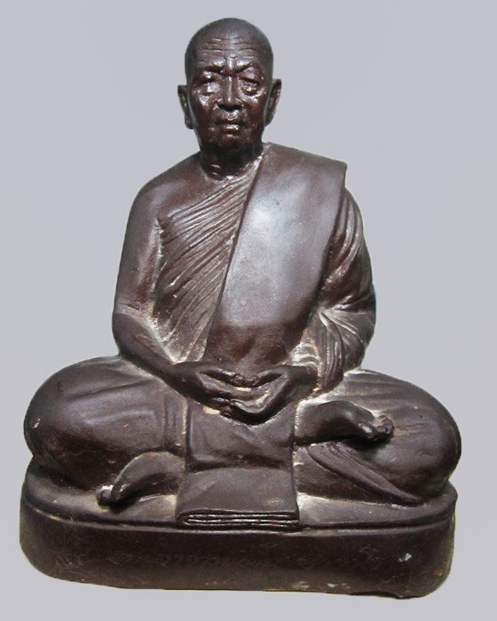 พระบูชา อ.ฝั้น ไม่ทราบที่สอบถามผู้รู้ด้วยครับ