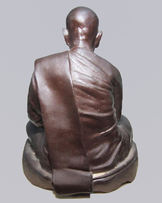 พระบูชา อ.ฝั้น ไม่ทราบที่สอบถามผู้รู้ด้วยครับ