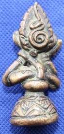 รบกวนท่านผู้รู้ดูพระให้หน่อยครับ ว่าเปนพระอะไร