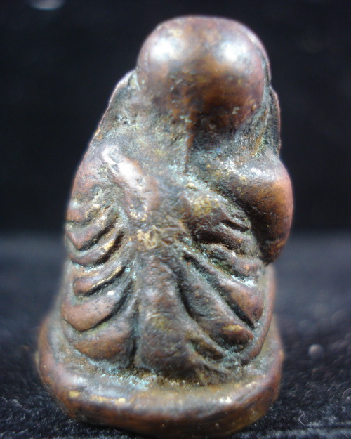 สายตรงช่วยชี้แนะหลวงพ่อเงินให้หน่อยครับ