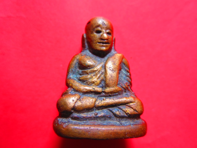 สอบถามหลวงพ่อเงินวัดบางคลานครับ เก๊ แท้หรือว่าเกจิรุ่นหลังสร้างครับ