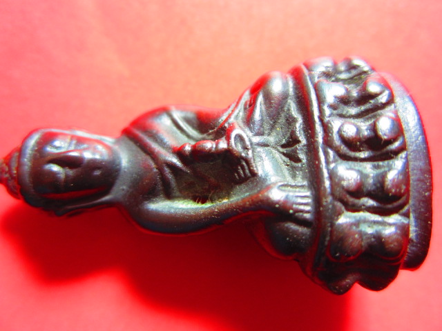 พระกริ่งไม่ทราบที่ครับ