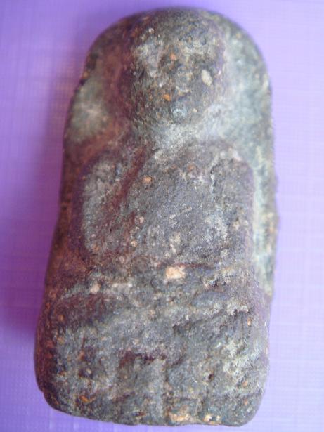 หลวงปู่ทวด เนื้อว่าน แท้ไหมครับ รบกวนครับ