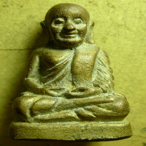 รบกวนถาม หลวงพ่อเงิน 2 องค์ครับ