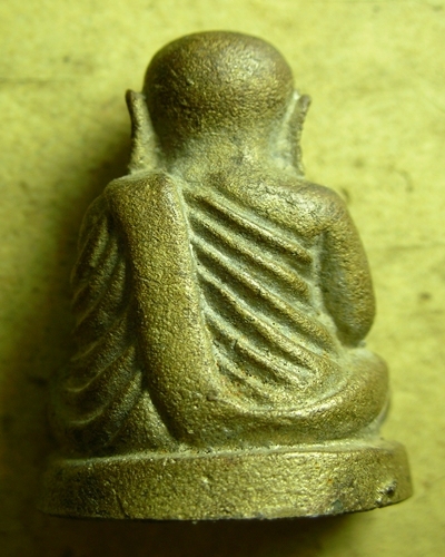 รบกวนถาม หลวงพ่อเงิน 2 องค์ครับ