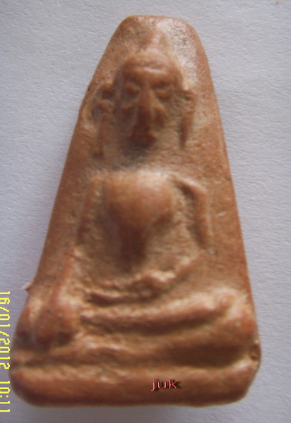 พระผงสุพรรณไม่ทราบพิมพ์ไม่ทราบว่าถึงยุคหรือเปล่า